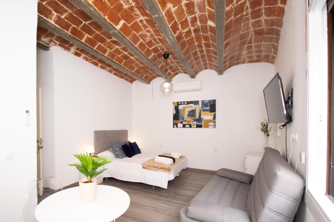 Apartahotel Casa Batito L'Hospitalet de Llobregat Buitenkant foto