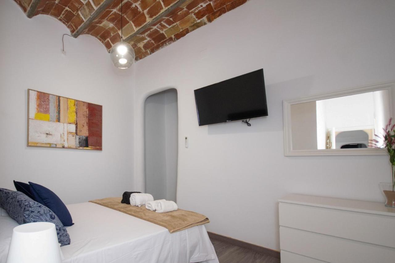Apartahotel Casa Batito L'Hospitalet de Llobregat Buitenkant foto