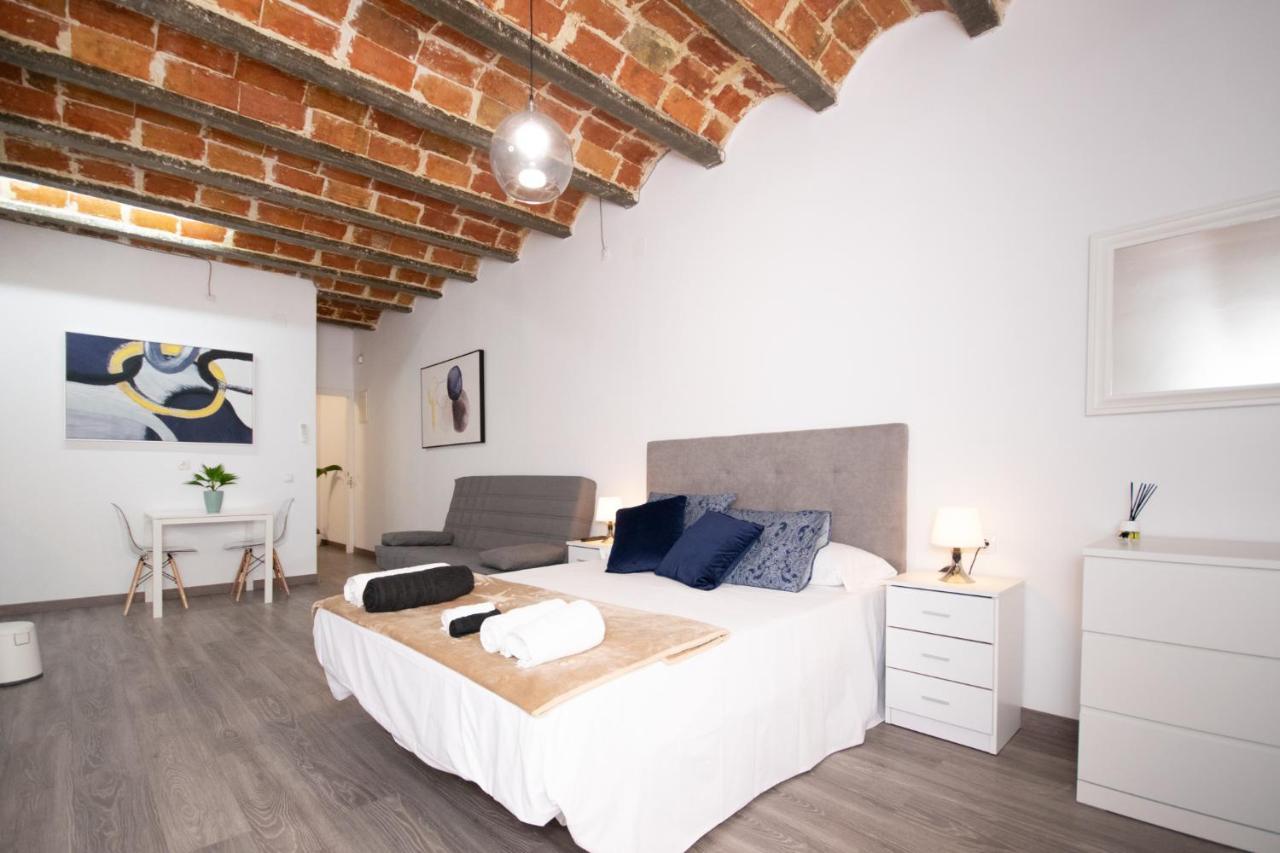 Apartahotel Casa Batito L'Hospitalet de Llobregat Buitenkant foto